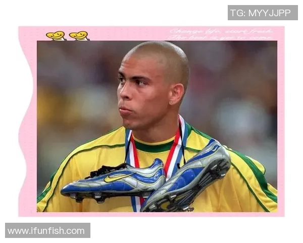 足球明星精彩瞬间集锦回顾让你重温绿茵场上的辉煌时刻与激情四射的比赛瞬间